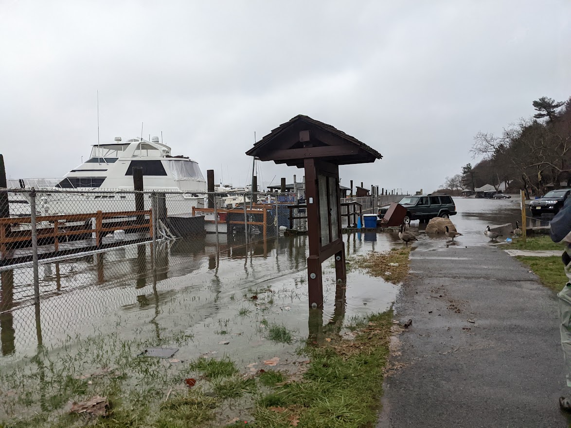 Storm tide at Alpine Picnic Area